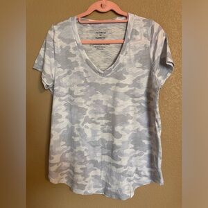 Classic Fit Tee